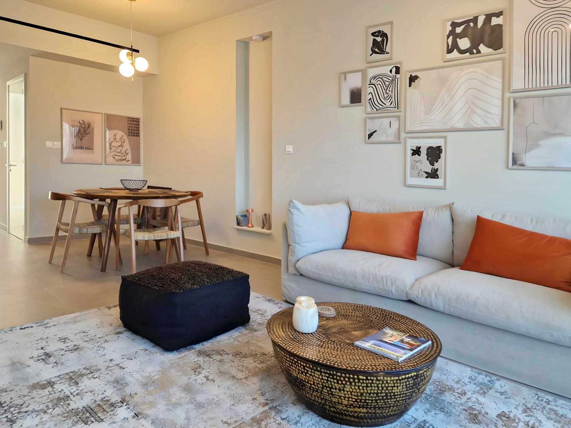 Aeon Residences - In The Heart Of Paphos ภายนอก รูปภาพ