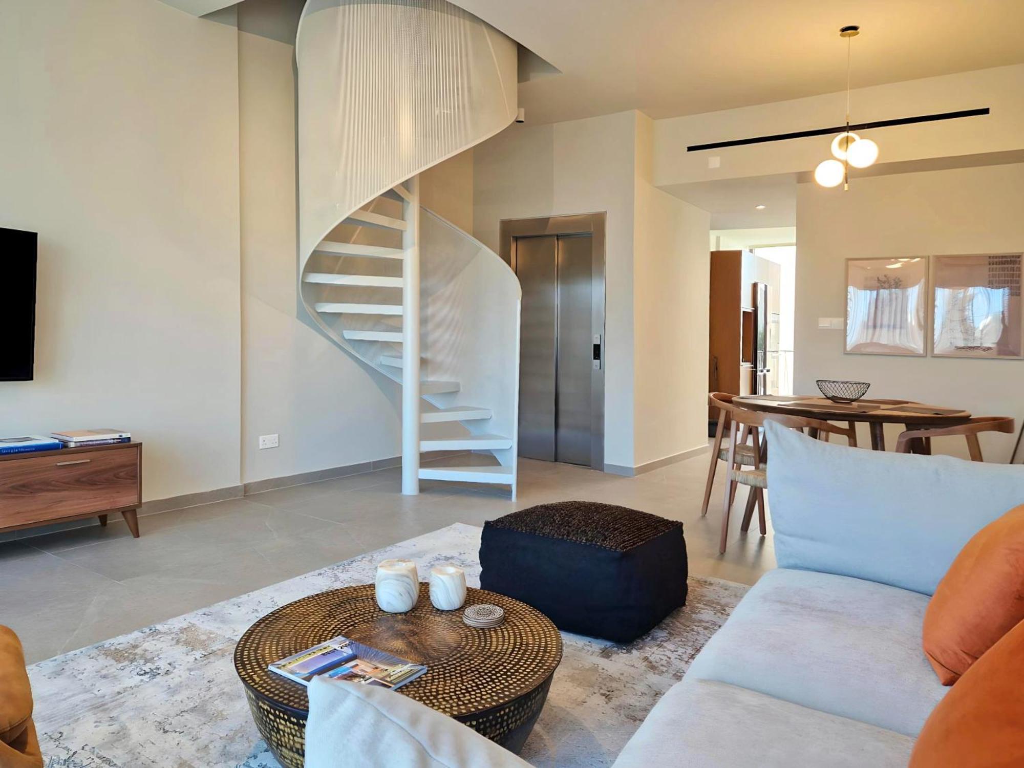 Aeon Residences - In The Heart Of Paphos ภายนอก รูปภาพ