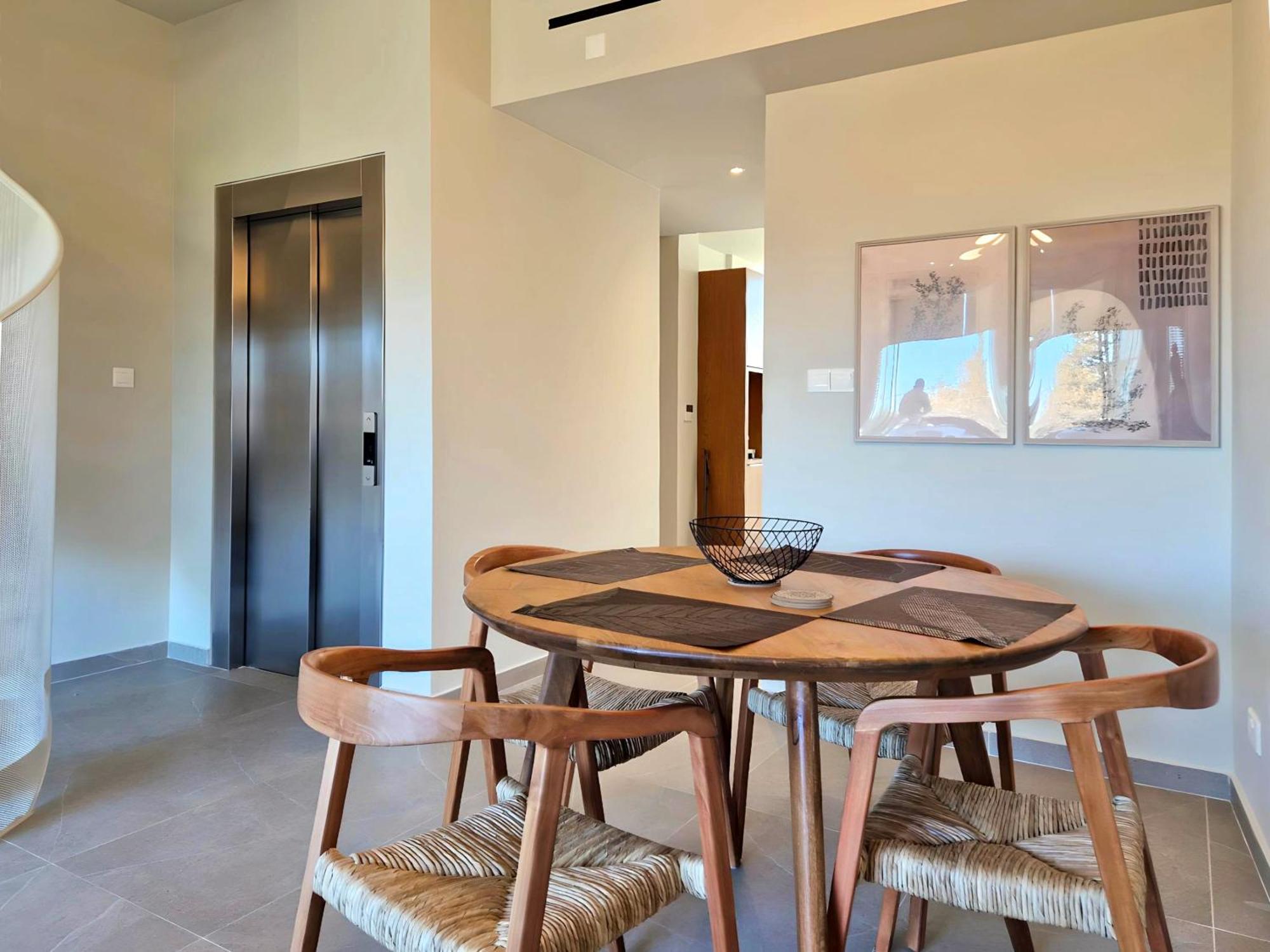 Aeon Residences - In The Heart Of Paphos ภายนอก รูปภาพ